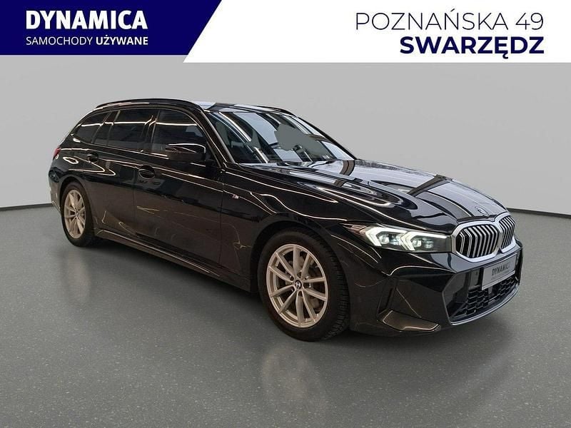 Czarny Używany 2023 BMW 320 M Sport Kombi | 159 900 zł (Uczciwa cena) - Obraz 1/4