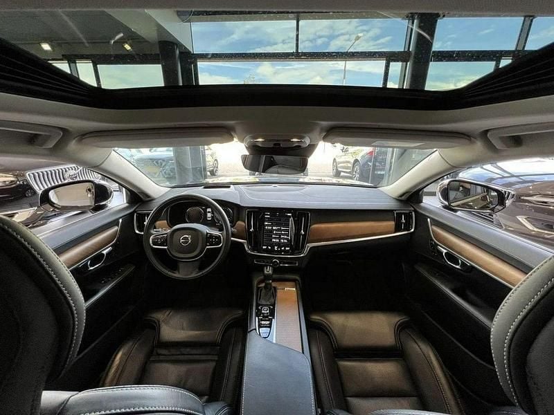 Inny kolor Używany 2020 Volvo S90 Sedan/Limuzyna | 141 900 zł - Obraz 1/4