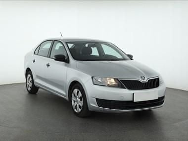 Srebrny Używany 2016 Skoda Rapid Hatchback | 17 499 zł (Uczciwa cena) - Obraz 1/4