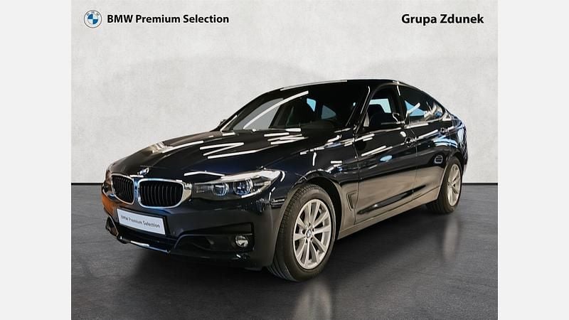 Imperial blue brillant effect Używany 2019 BMW 330 Gran Turismo Sedan/Limuzyna | 84 900 zł - Obraz 1/3