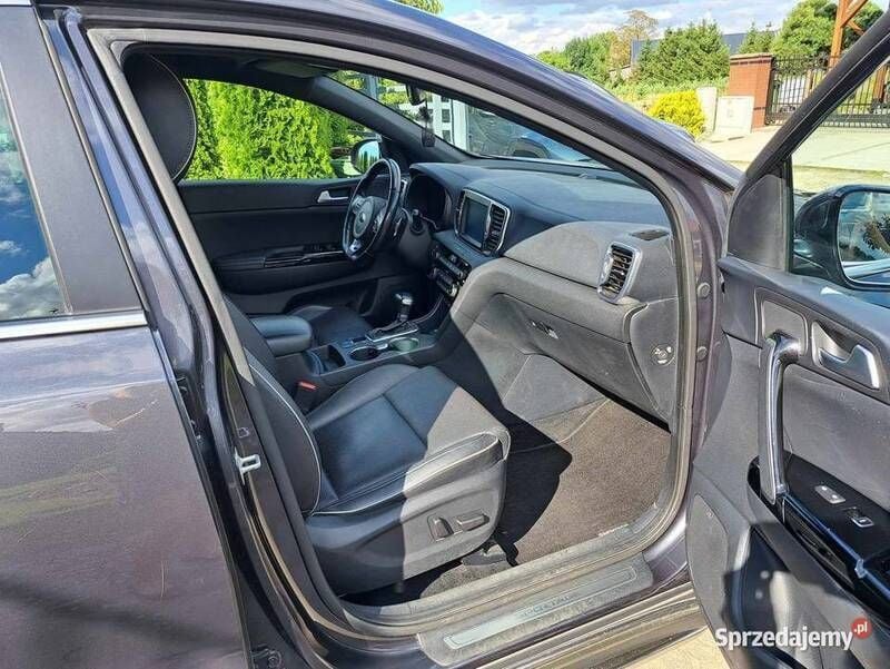 Inny kolor Używany 2016 Kia Sportage GT-Line SUV | 79 000 zł (Drogi) - Obraz 1/4