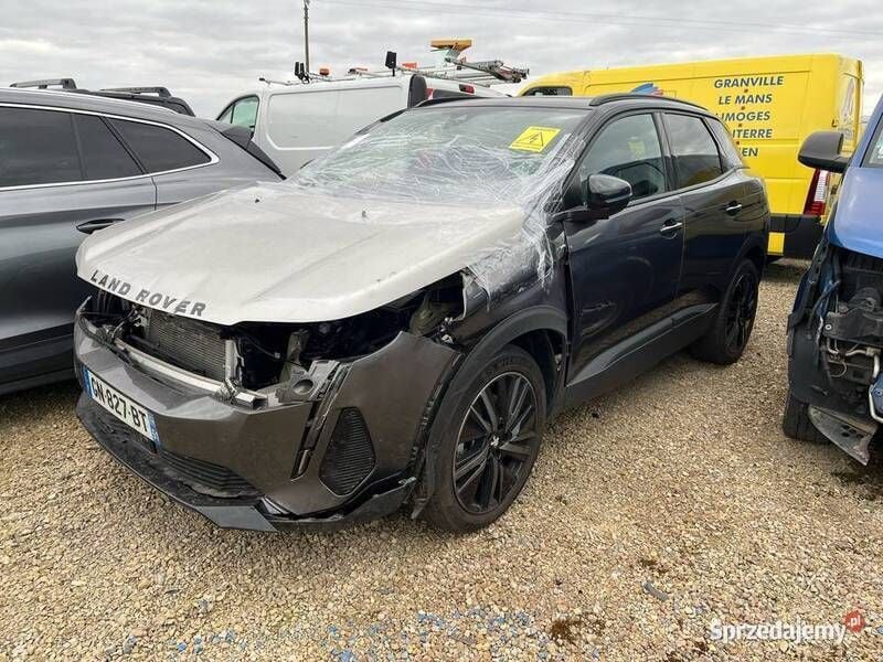 Szary Używany 2023 Peugeot 3008 GT SUV | 45 700 zł - Obraz 1/4