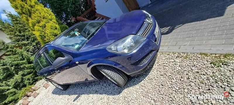 Niebieski Używany 2012 Opel Astra Kombi | 6500 zł - Obraz 1/4