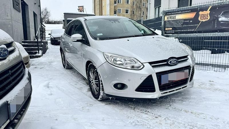 Używany Ford Focus 115 KM (84 kW) 2014 Srebrny (metalik) Hatchback