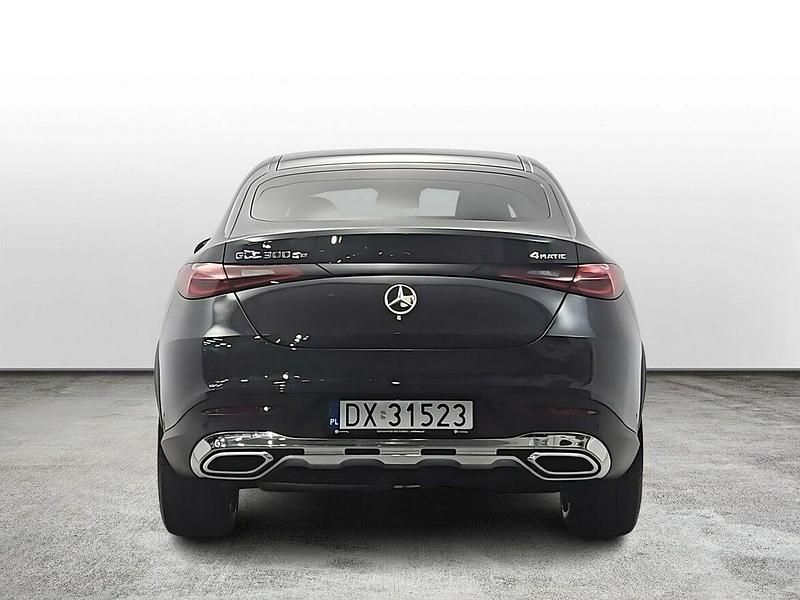 Używany Mercedes GLC300e 2024 Czarny SUV