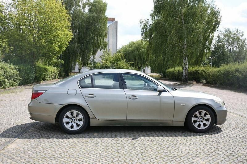 Używany BMW 530 2004 Inny kolor Sedan/Limuzyna