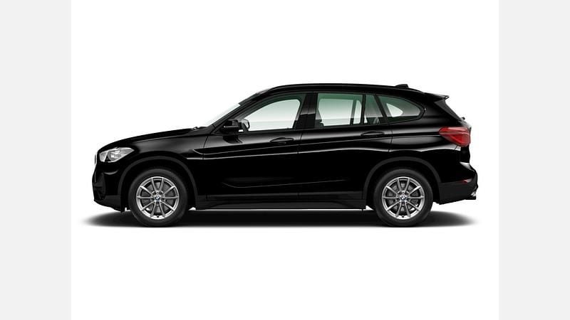Używany BMW X1 Advantage 178 KM (130 kW) 2022 Czarny SUV