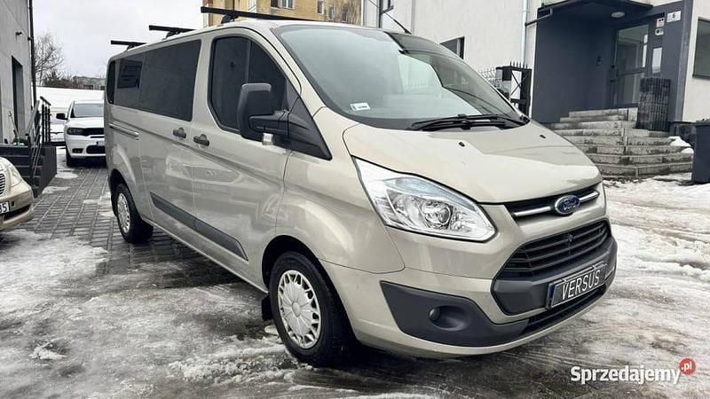 Używany Ford Transit Custom 125 KM (91 kW) 2015 Beżowy Minivan