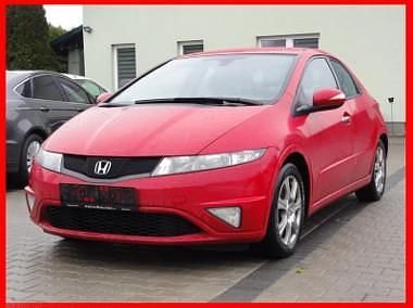 Czerwony Używany 2009 Honda Civic Hatchback | 19 900 zł (Uczciwa cena) - Obraz 1/4