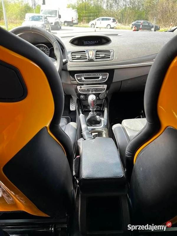 Używany Renault Mégane III R.S. 140 KM (102 kW) 2010