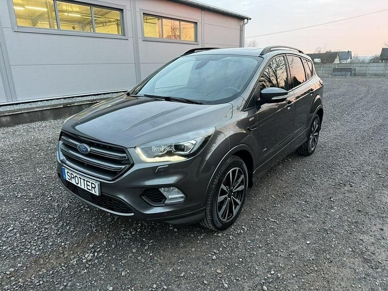Szary Używany 2017 Ford Kuga ST-Line SUV | 59 800 zł (Uczciwa cena) - Obraz 1/4