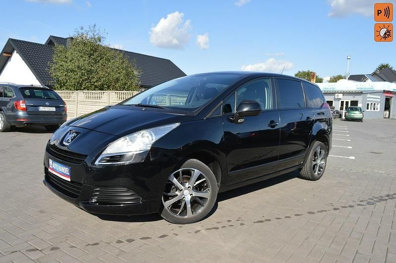 Czarny Używany 2010 Peugeot 5008 Minivan | 17 900 zł - Obraz 1/4