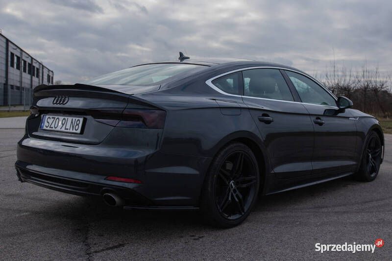 Szary Używany 2018 Audi A5 Prestige Coupe | 144 500 zł - Obraz 1/4