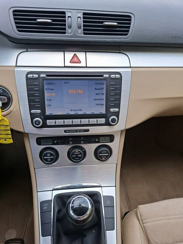 Używany VW Passat 150 KM (110 kW) 2007 Złoty Kombi