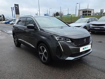 Używany Peugeot 5008 GT 130 KM (95 kW) 2024 Szary SUV