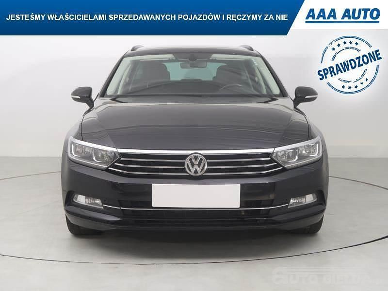 Używany VW Passat 180 KM (132 kW) 2017 Czarny