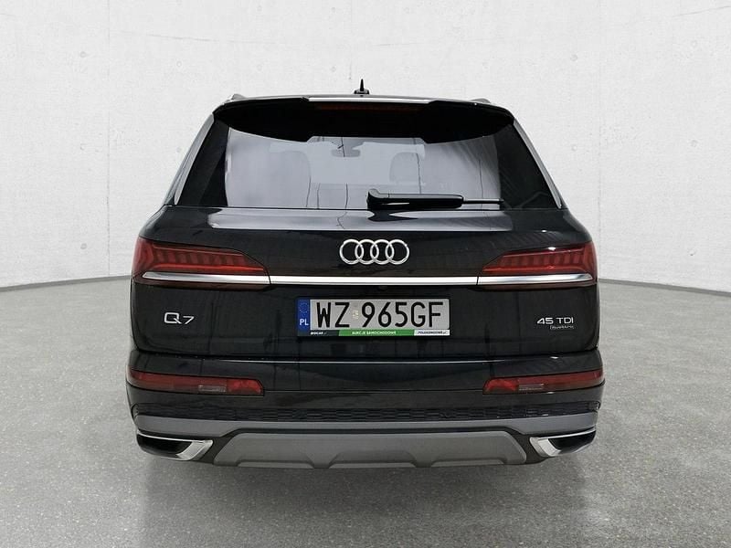 Używany Audi Q7 231 KM (169 kW) 2023 Czarny SUV