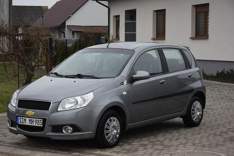 Szary Używany 2009 Chevrolet Aveo Hatchback | 14 900 zł - Obraz 1/4