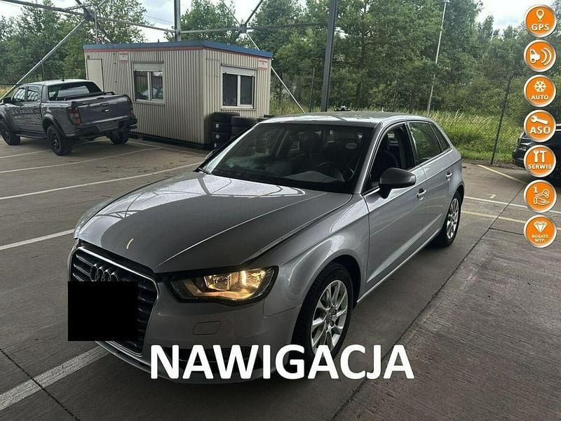 Szary Używany 2016 Audi A3 Sportback Hatchback | 43 999 zł (Uczciwa cena) - Obraz 1/4
