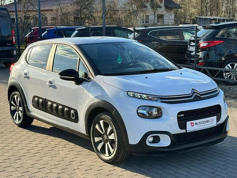 Używany Citroën C3 82 KM (60 kW) 2017 Biały Hatchback