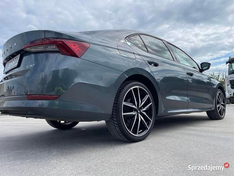 Używany 2021 Skoda Octavia Ambition | 70 000 zł - Obraz 1/4