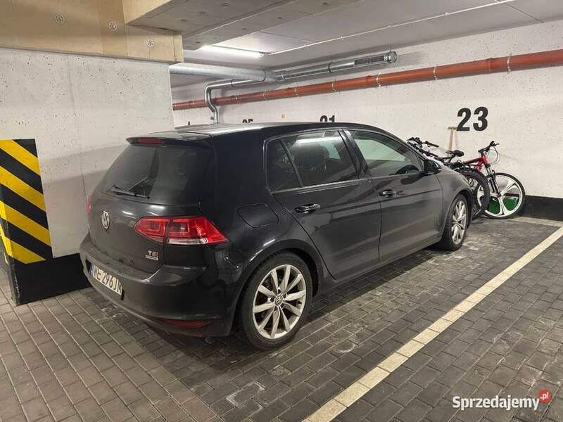 Czarny Używany 2013 VW Golf VII Hatchback | 40 000 zł (Uczciwa cena) - Obraz 1/1