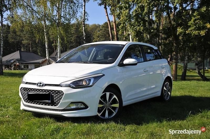 Używany 2015 Hyundai i20 Classic | 27 900 zł (Dość drogi) - Obraz 1/4