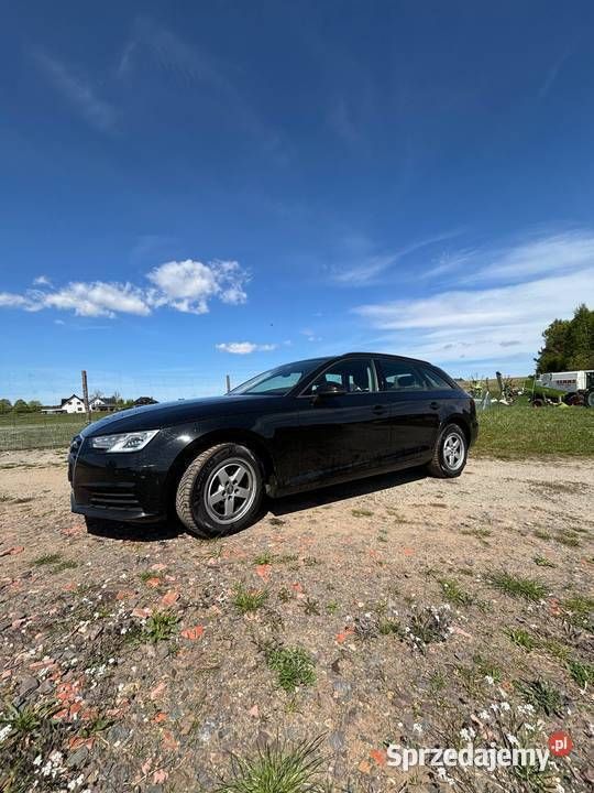 Czarny Używany 2018 Audi A4 Kombi | 54 000 zł (Dobra cena) - Obraz 1/4