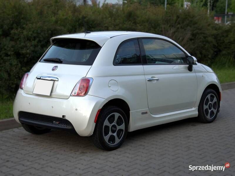 Biały Używany 2015 Fiat 500e Hatchback | 38 900 zł - Obraz 1/4