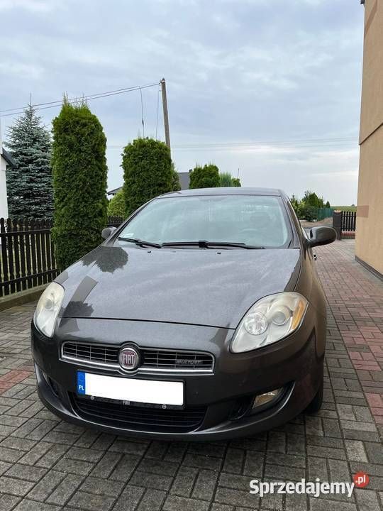 Brązowy Używany 2009 Fiat Bravo Hatchback | 11 500 zł (Uczciwa cena) - Obraz 1/4
