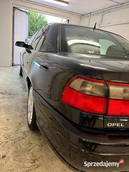 Używany 2003 Opel Omega | 8500 zł - Obraz 1/4