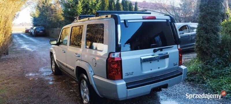 Używany 2006 Jeep Commander SUV | 38 000 zł - Obraz 1/4