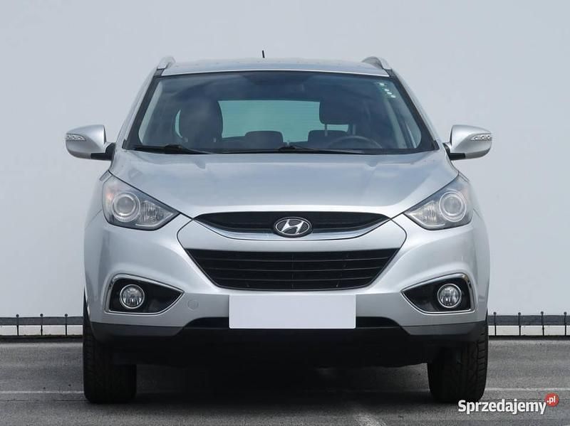 Srebrny Używany 2011 Hyundai ix35 SUV | 35 999 zł (Uczciwa cena) - Obraz 1/4