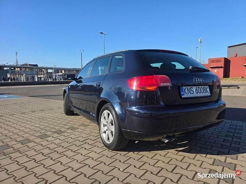 Używany Audi A3 Sportback 2007 Granatowy Hatchback