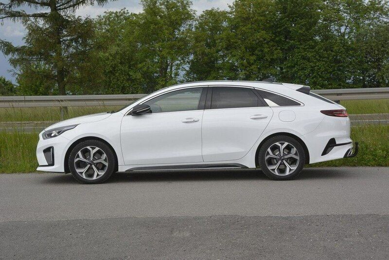 Używany Kia ProCeed GT-Line 136 KM (100 kW) 2019 Biały Hatchback