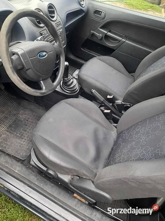 Używany Ford Fiesta 2007 Niebieski Hatchback