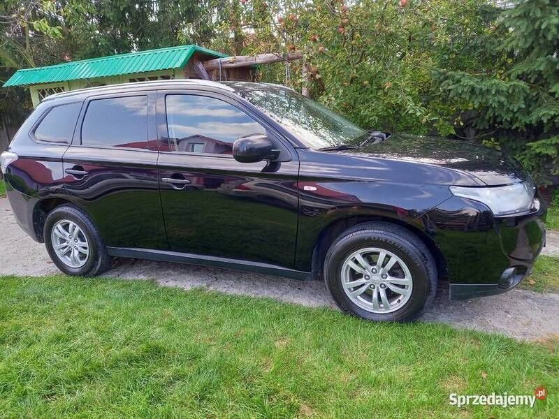 Używany 2012 Mitsubishi Outlander SUV | 41 300 zł - Obraz 1/4