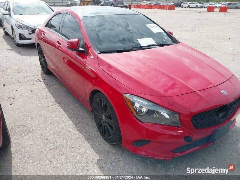 Używany 2018 Mercedes CLA250 Sedan/Limuzyna | 31 500 zł - Obraz 1/4