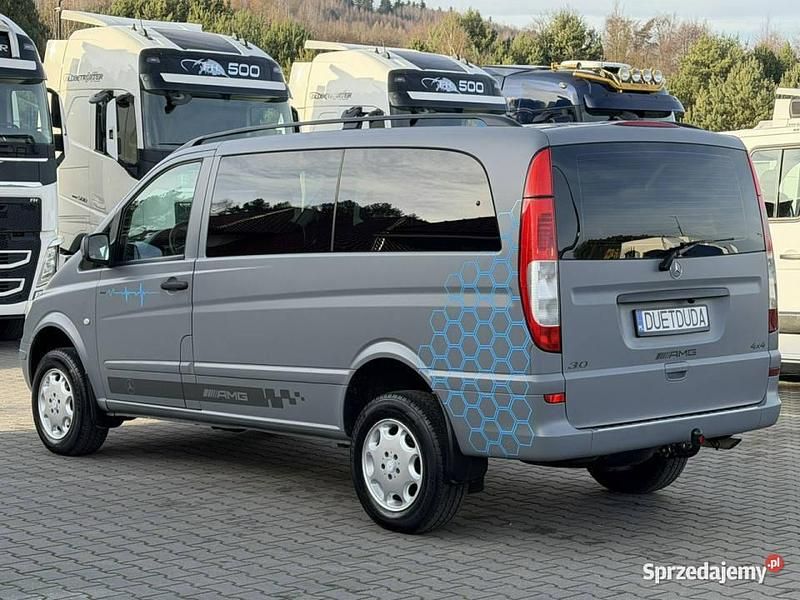 Używany Mercedes Vito AMG 231 KM (169 kW) 2010 Szary Van