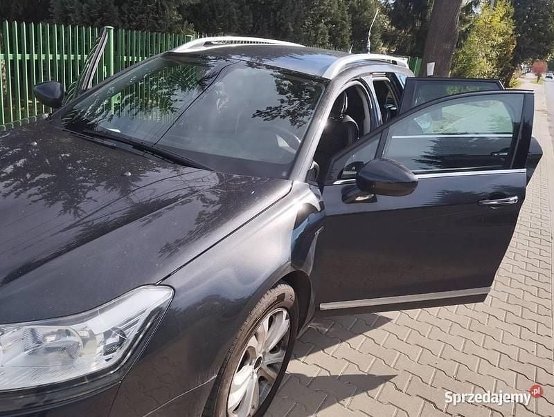 Używany Citroën C5 2013 Granatowy Kombi
