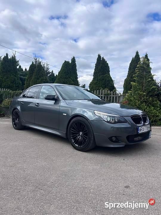 Szary Używany 2005 BMW 530 Sedan/Limuzyna | 30 000 zł (Drogi) - Obraz 1/4