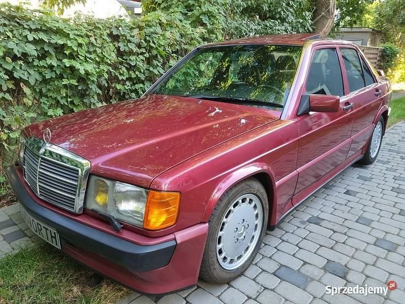 Używany 1992 Mercedes 190 Sedan/Limuzyna | 169 000 zł - Obraz 1/4