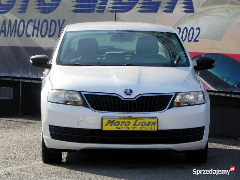 Biały Używany 2017 Skoda Rapid Hatchback | 17 900 zł (Dobra cena) - Obraz 1/4