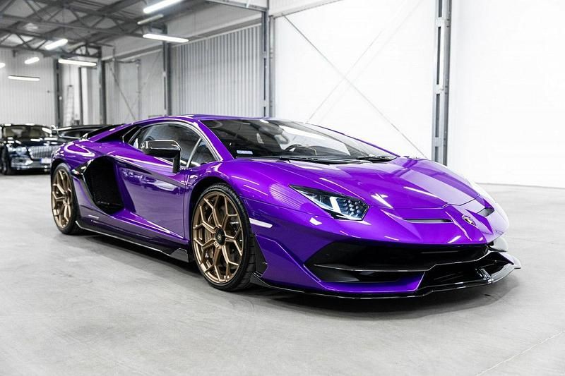 Używany Lamborghini Aventador 770 KM (566 kW) 2020 Fioletowy Coupe
