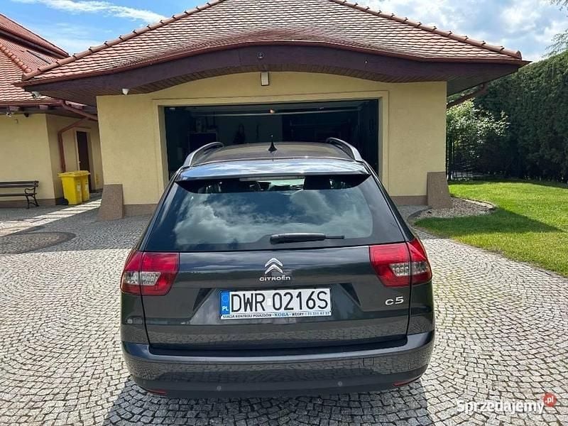 Używany Citroën C5 2014 Czarny Kombi