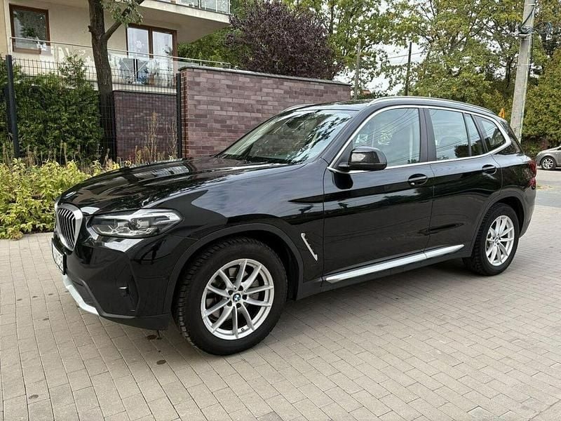 Używany BMW X3 184 KM (135 kW) 2021 Czarny SUV