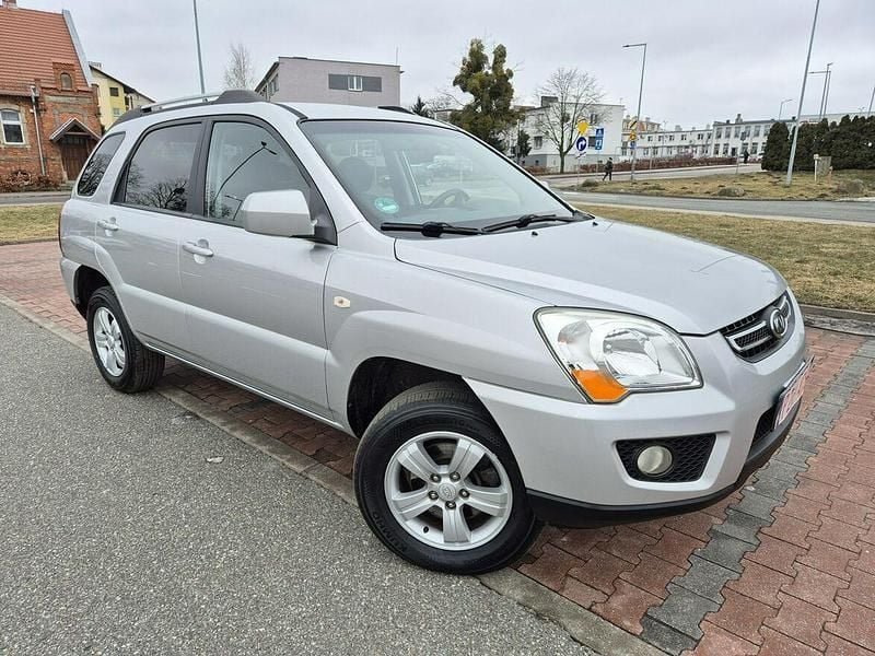 Używany Kia Sportage 141 KM (103 kW) 2010 Srebrny (metalik) SUV