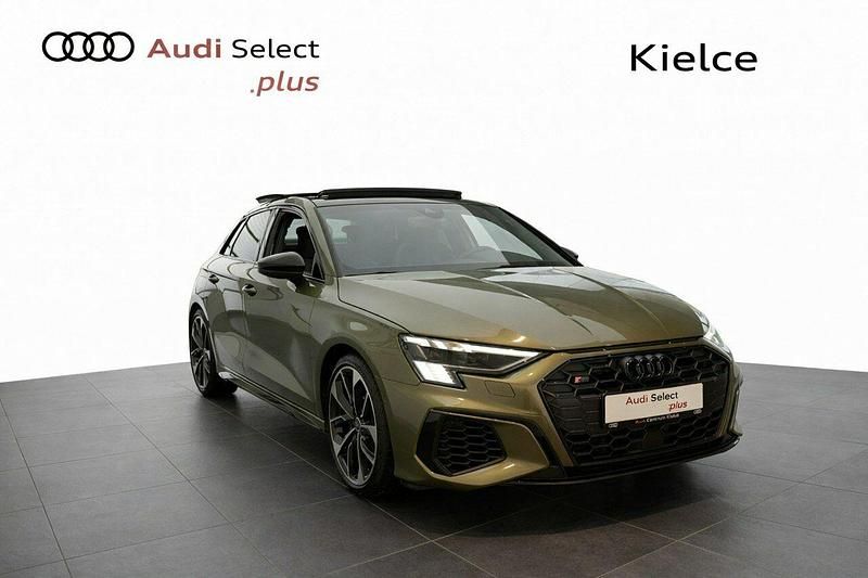 Używany Audi S3 Sportback Ambiente 310 KM (228 kW) 2022 Zielony Hatchback