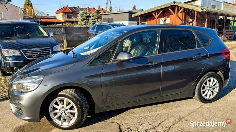Używany BMW 216 Active Tourer Sport Line 2018 Grafitowy Minivan