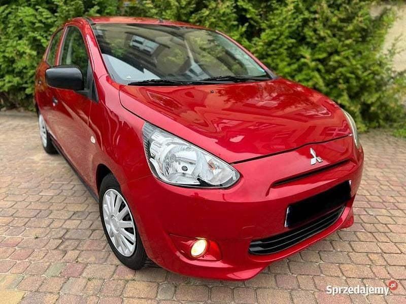 Bordowy Używany 2015 Mitsubishi Space Star Hatchback | 14 500 zł (Super Cena) - Obraz 1/4